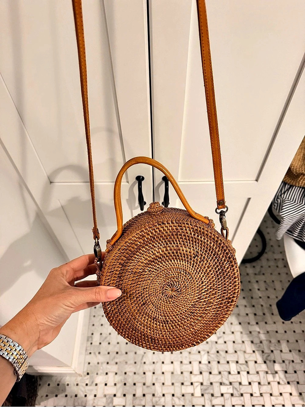 Round Woven Crossbody Bag in Brown